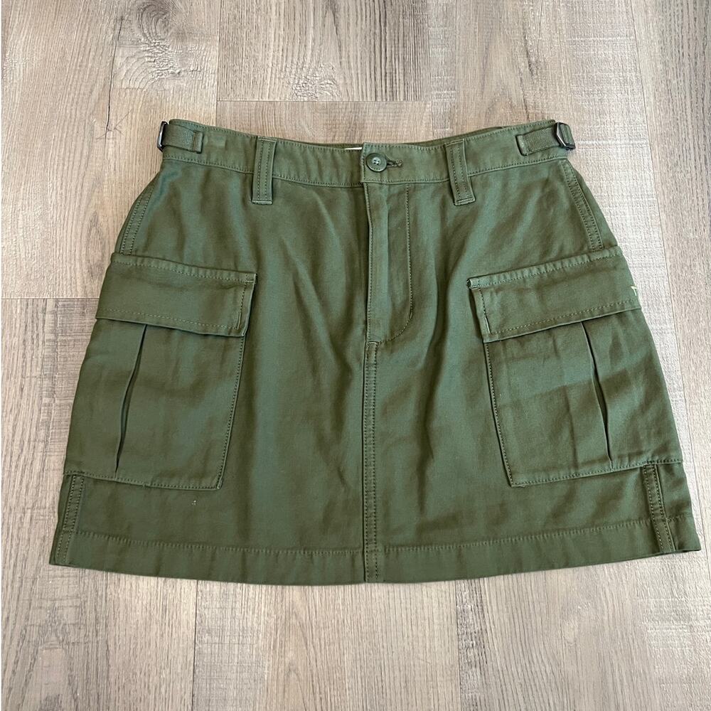 Aritzia Tna Supply Cargo Army Green Mini Skirt